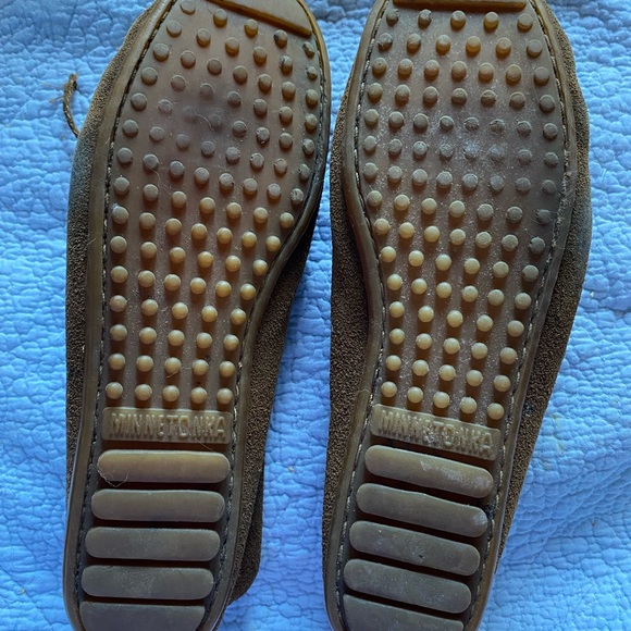 Minnetonka calf hair suede tie tassel loafer brown size 9 - Picture 4 of 5